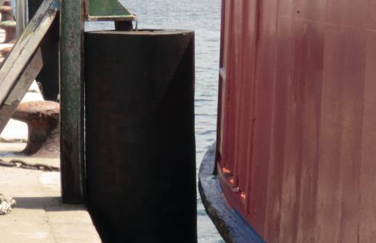 Fendertec marine fendering - Cylindrical fender